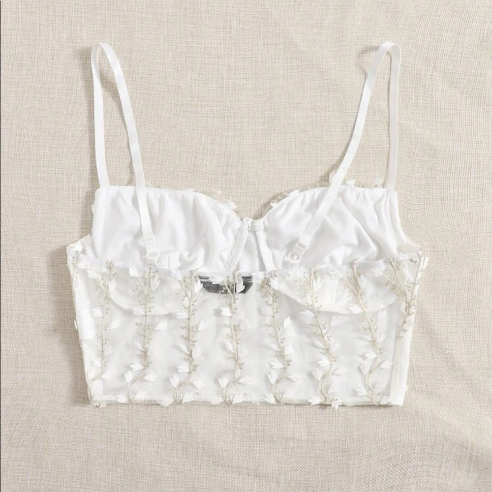 Crop Top - Picture 2 of 3
